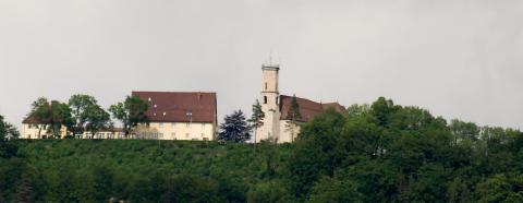 dreifaltigkeitsbergkirche.jpg