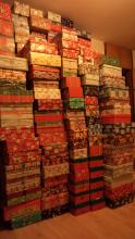 Pakete für Weihnachten im Schukarton Pakete für Weihnachten im Schukarton